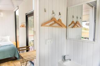 Boston's Retreat by Tiny Away - - 4