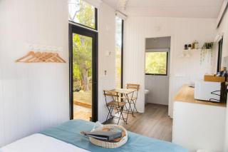 Bella's Haven by Tiny Away - - 4