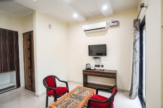 FabHotel 17 Suites - Noida - 5