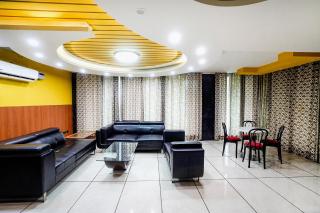 FabHotel 17 Suites - Noida - 2