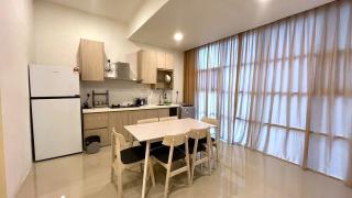 1 Avenue Homestay & Serviced Apartments - - 2