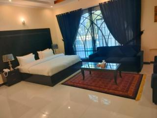 Luxury In Guest House - Islamabad - 3