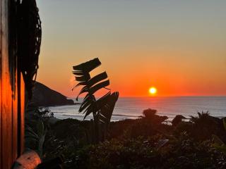 BlueCottage or Seaview Cottage at Coram Deo Lodge self catering - Coffee Bay - 0