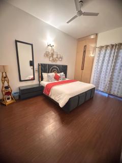 MOYDOM 2BHK APARTMENT IN NOIDA, ZERO kM DELHI - Noida - 1