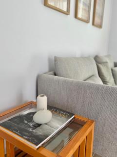 Modern two bedroom 2025- Renovated Apartment with Pool - Paphos - 8