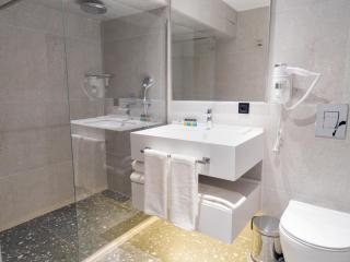 Central Square Hotel - Baku - 1