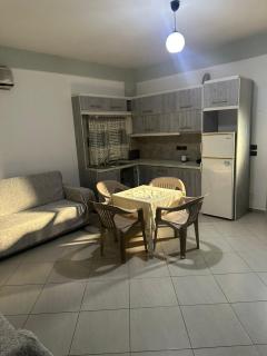 Vila Devis - Saranda - 1
