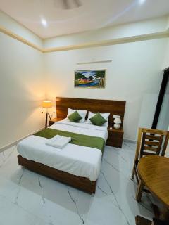 The Virtus Hotel Couple Friendly and Corporate Friendly Greater Noida - Greater Noida - 9