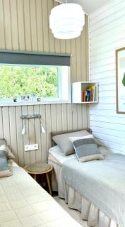 Lilla huset Bed & Breakfast - countryside guesthouse, free parking - 9