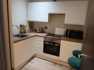 Cosy family apartment - Bradford - 9