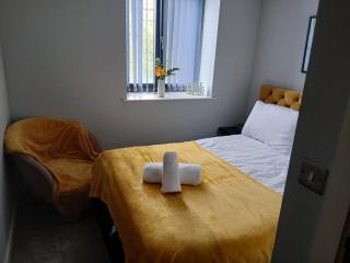 Cosy family apartment - Bradford - 6