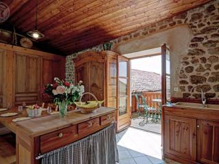 Gîte cosy et lumineux avec fourneau, terrasse, parking, proche de Montbrison, accepté animaux - FR-1-496-16 - Essertines-en-Châtelneuf - 3