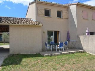 Maison Duplex 3P 6 Pers avec Piscines, Terrasses, Parking et Animaux Admis - Salavas - FR-1-382-16 - Salavas - 0