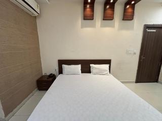 FabHotel Royal Lagoon - Near railway station gate number 1 - Bhubaneshwar - 2