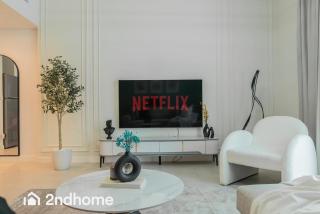 Newly Furnished, Beach Access located in La Vie, JBR - 5