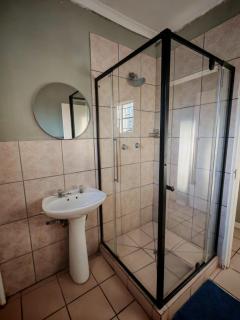 Lullaby Leaves Guesthouse - Lichtenburg - 6