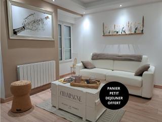 Gîte "La bulle de Léna" avec petit-déjeuner garage et parking - Flavigny - 0