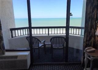 Deluxe Suite Oceanfront at Highly Sought-after Compass Cove Resort Pinnacle 7th Floor - Myrtle Beach - 1