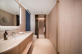 Crystal Hotel in Universal Tongzhou Resort Beijing - 7