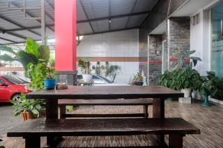 RedDoorz near Batik Tulis Celaket 2 - Malang - 8
