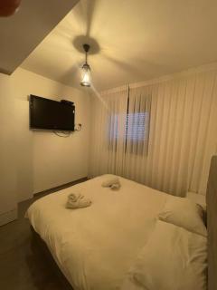 C Kinneret 2BR With Private Pool - Migdal - 7