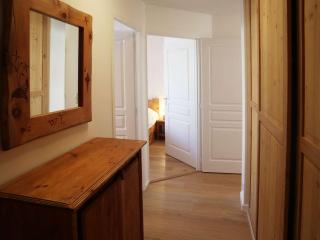 Appartement 4 pièces, 6 personnes, skis aux pieds, piscine et sauna - FR-1-322-385 - 4