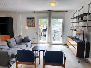 Apartamento en Llançà con Piscina Comunitaria y Terraza, a 10 Minutos de la Playa - ES-170-32 - 1