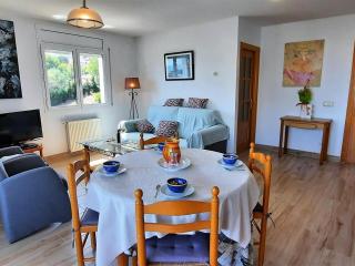 Apartamento en Llançà con piscina privada, WiFi, aparcamiento y se aceptan mascotas - ES-170-60 - Llança - 1