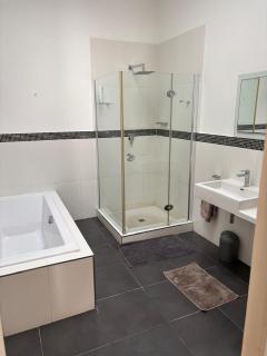 The Short House - Gqeberha - 0