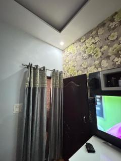 1 BhK CASA STAYS - Kharar - 1