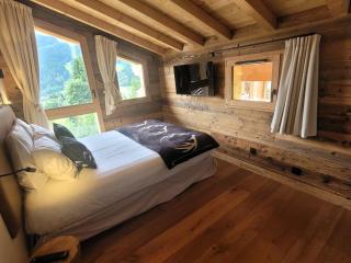 Chalet cozy à 4* avec cheminée, WiFi, et balcon proche des pistes aux Gets - FR-1-598-89 - Les Gets - 1