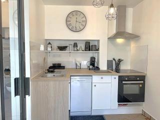 Maison rénovée bord de mer avec véranda, jardin, 4 couchages, proche plages et commerces - FR-1-349-200 - Riantec - 3