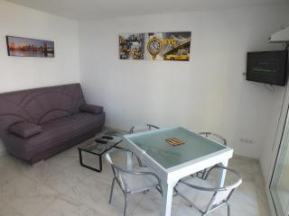 Hermoso apartamento renovado para 4 pers. con parking privado en Roses - ES-204-11 - Roses - 4