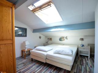 Maison 4/5 pers à La Palmyre avec piscine, parking et animaux admis - FR-1-705-6 - 1