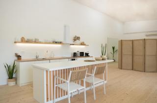 White Studio - 5