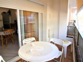 Apartamento acogedor cerca de playa y comercios en Roses, con terraza y parking gratuito - ES-258-75 - 8