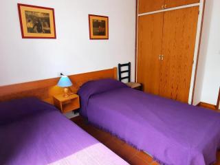 Apartamento Excelente en Primera Línea de Mar en Sant Carles, Llançà - ES-170-73 - Llança - 2
