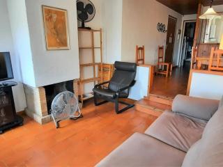 Apartamento Excelente en Primera Línea de Mar en Sant Carles, Llançà - ES-170-73 - Llança - 0