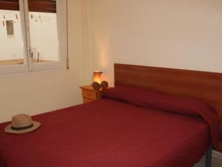 Apartamento acogedor a 100m de la playa en Llançà, con WiFi y renovado - ES-228-4 - Llança - 2