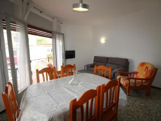 Apartamento céntrico, luminoso a 100m de la playa con balcón y wifi (01/06-30/09) - ES-228-3 - Llança - 6