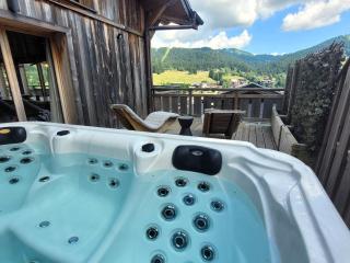Chalet de luxe avec jacuzzi, sauna, parking et WIFI aux Gets - FR-1-598-19 - Les Gets - 2