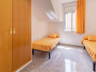 Apartamento luminoso con terraza, wifi, garaje y a 50m de la playa en Llançà - ES-228-15 - Llança - 1