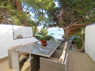 Casa en Primera Línea de Mar con Acceso Directo a Playa y Vistas Espectaculares - ES-228-176 - Llança - 0