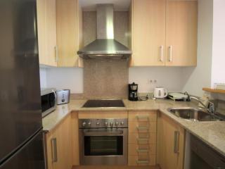Apartamento luminoso con terraza y piscina comunitaria en Santa Margarita, cerca de la playa. - ES-228-138 - Roses - 8