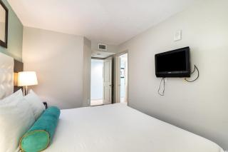 Oceanfront Luxury King Suite at Oceans One 6th FL - Myrtle Beach - 6