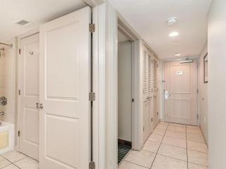 Oceanfront Luxury King Suite at Oceans One 6th FL - Myrtle Beach - 3