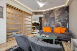 Comfortable Apartment Near Park Szczęśliwicki Warsaw by Noclegi Renters - Warsaw - 7