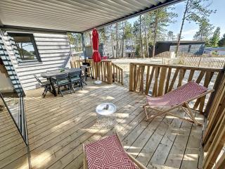 Chalet standing avec piscine chauffée, proche plage et commerces, équipé de WiFi - 6 couchages. - FR-1-361-513 - Jullouville-les-Pins - 0