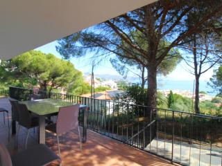 V. FANÉ ESQ - Casa con jardín y vista mar en Llançà acabada de reformar - ES-228-10 - Llançà - 5