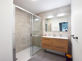 Appartement neuf moderne avec balcon et garage à Évian - FR-1-498-103 - Évian-les-Bains - 4